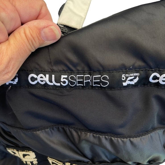 Ride‎ snowboards cell five puffer snow ski jacket warm, ties and secure pockets - Picture 13 of 15